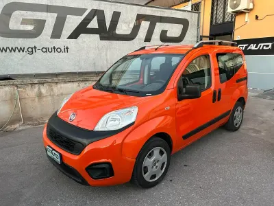 Usata Fiat Qubo Easy 80 CV (58 kW) 2017 Arancione Monovolume