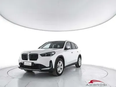 Käytetty BMW X1 197 HP (144 kW) 2023 Valkoinen Katumaasturi