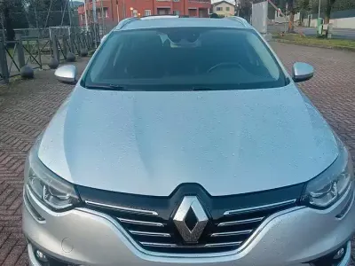 Usata Renault Mégane GrandTour 110 CV (80 kW) 2017 Grigio Station wagon