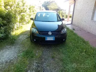 Usata VW Golf Plus 150 CV (110 kW) 2006 Viola Monovolume