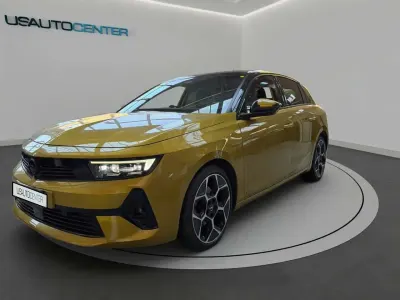 Usata Opel Astra Ultimate 131 CV (96 kW) 2022 Giallo Berlina