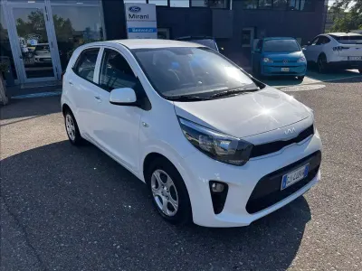 Usata Kia Picanto Urban 67 CV (49 kW) 2022 Bianco Utilitaria