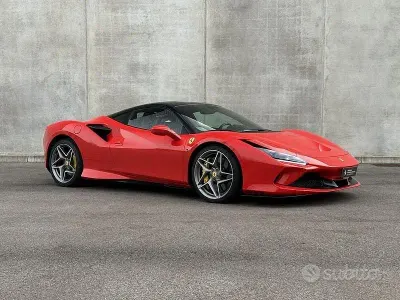 Usata Ferrari F8