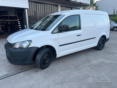 usata VW Caddy MAX 1.6 Diesel anno 2012