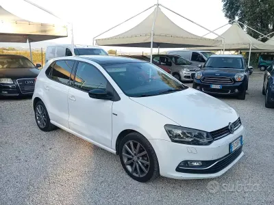 Usata VW Polo Cross 75 CV (55 kW) 2015 Bianco Utilitaria