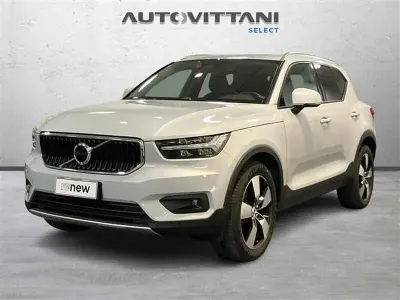 Usata Volvo XC40 Momentum 150 CV (110 kW) 2019 Grigio chiaro SUV