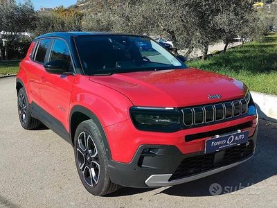 Usata Jeep Avenger Summit 101 CV (74 kW) 2024 Rosso SUV