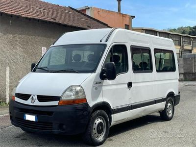 usata Renault Master 2.5 dci 9 posti pulmino