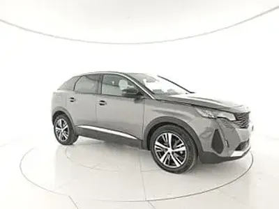 Usata Peugeot 3008 Allure 131 CV (96 kW) 2023 Nero SUV