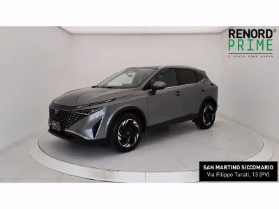 Usata Nissan Qashqai Acenta 140 CV (102 kW) 2025 Grigio scuro SUV