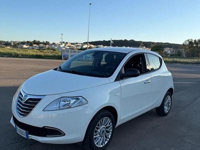 Usata Lancia Ypsilon 85 CV (62 kW) 2014 Utilitaria
