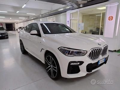 Usata BMW X6 M Sport 265 CV (194 kW) 2021 Bianco / pastello SUV