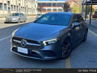 Usata Mercedes A180 Premium 116 CV (85 kW) 2019 Grigio Berlina