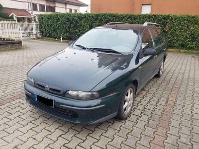 Usata Fiat Marea Weekend 110 CV (80 kW) 2001 Verde Station wagon