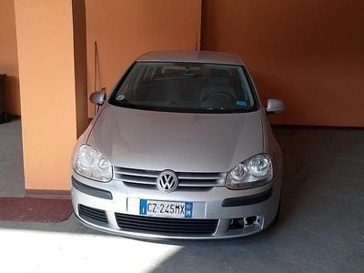 VW Golf V
