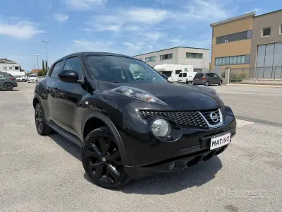 Usata Nissan Juke Tekna 110 CV (80 kW) 2013 Nero SUV