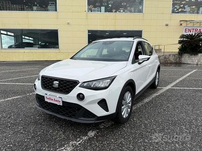 Usata Seat Arona Style 110 CV (80 kW) 2023 Bianco SUV