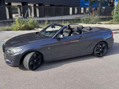 Usata BMW 220 Sport Line 197 CV (144 kW) 2016 Cabrio
