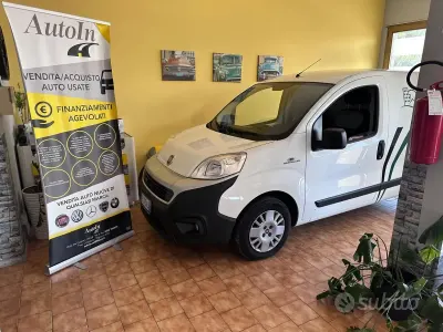 Usata Fiat Fiorino 80 CV (58 kW) 2018 Bianco Monovolume