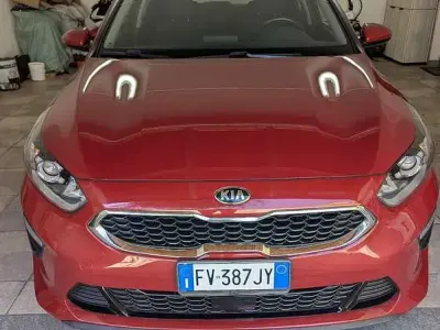 Usata Kia Ceed 99 CV (72 kW) 2019 Utilitaria