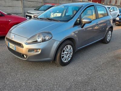 Usata Fiat Punto Lounge 77 CV (56 kW) 2012 Grigio Utilitaria