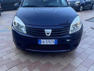 Usata Dacia Sandero 75 CV (55 kW) 2011 Blu Berlina
