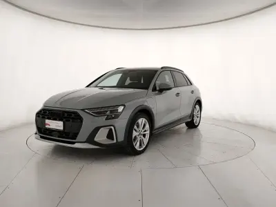 Usata Audi A3 e-tron Advanced Plus 150 CV (110 kW) 2025 Grigio Utilitaria