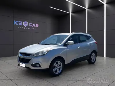 Usata Hyundai ix35 Classic 116 CV (85 kW) 2011 Gray SUV