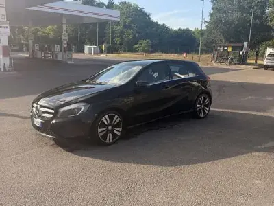 Usata Mercedes CLA180 109 CV (80 kW) 2013 Nero Berlina