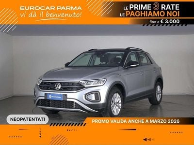Usata VW T-Roc Life 116 CV (85 kW) 2025 Pyrit silver metallizzato nero SUV