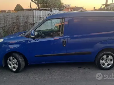 Usata Fiat Doblò 105 CV (77 kW) 2013 Monovolume