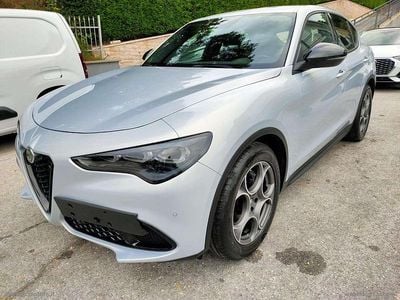 Usata Alfa Romeo Stelvio Sprint 160 CV (117 kW) 2024 Bianco SUV