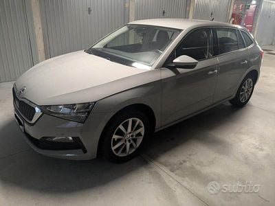 Usata Skoda Scala 95 CV (69 kW) 2022 Grigio Utilitaria