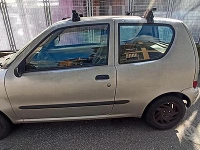 Usata Fiat 600 Active 2004 Grigio Berlina