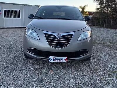 Usata Lancia Ypsilon S 85 CV (62 kW) 2012 Marrone Utilitaria