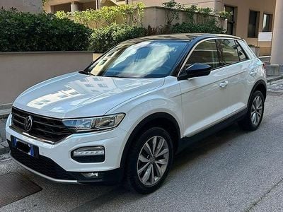 Usata VW T-Roc Style 150 CV (110 kW) 2021 Bianco SUV