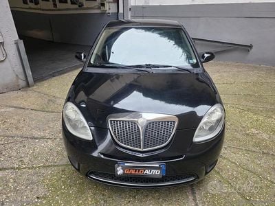Usata Lancia Ypsilon 60 CV (44 kW) 2009 Nero Utilitaria