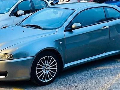 Usata Alfa Romeo GT 150 CV (110 kW) 2004 Grigio Coupé