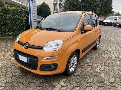 Usata Fiat Panda Lounge 95 CV (69 kW) 2017 Arancione Utilitaria