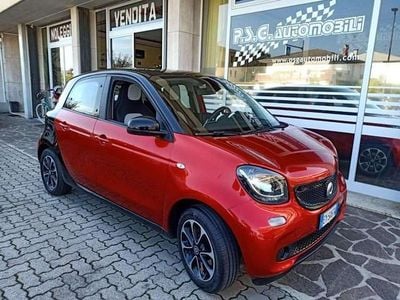 Rosso Usata 2015 Smart ForFour Passion Utilitaria | 7800 € (Buon prezzo)