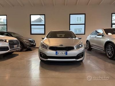 Usata Kia Ceed 90 CV (66 kW) 2016 Grigio Utilitaria