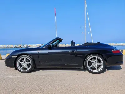 Usata Porsche 911 Carrera Cabriolet