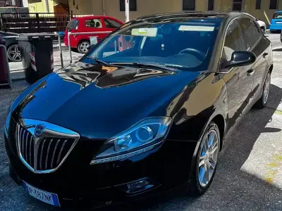 Usata Lancia Delta 150 CV (110 kW) 2008 Utilitaria
