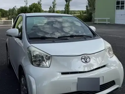 Usata Toyota iQ