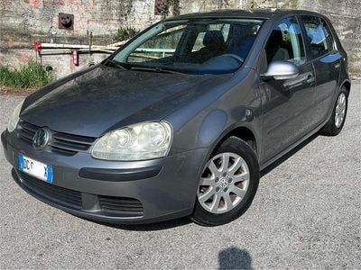 Usata VW Golf IV Sportline 115 CV (84 kW) 2006 Grigio Berlina
