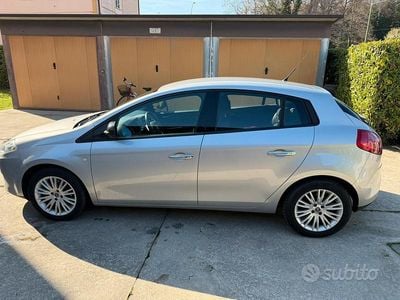 Usata Fiat Bravo 90 CV (66 kW) 2013 Grigio Utilitaria