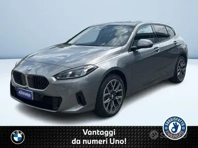Usata BMW 118 Comfort Edition 150 CV (110 kW) 2025 Grigio Utilitaria