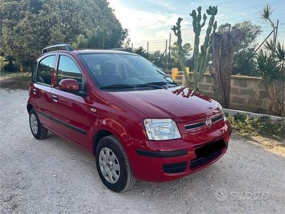Usata Fiat Panda 75 CV (55 kW) 2011 Rosso Utilitaria
