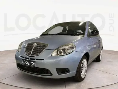 Usata Lancia Ypsilon 69 CV (50 kW) 2011 Azzurro Utilitaria
