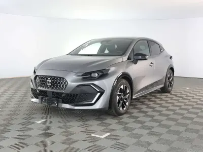 Nuova Renault Clio V Techno 109 CV (80 kW) 2025 Grigio scisto Berlina